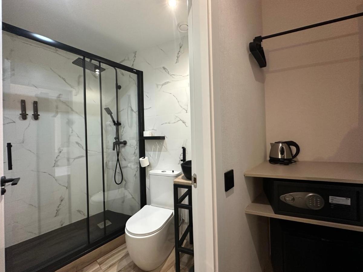 Cc Opera Suites Madrid Luaran gambar