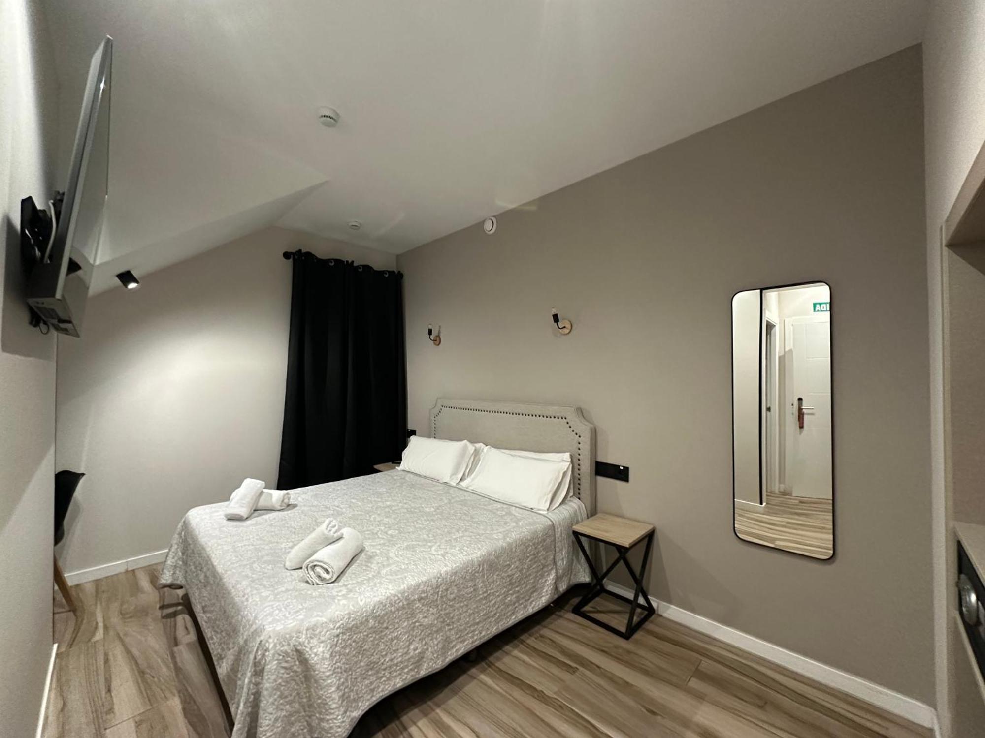 Cc Opera Suites Madrid Luaran gambar